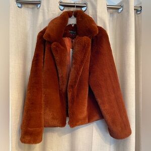 NWT Minkpink ginger Anya faux fur jacket. Size M
